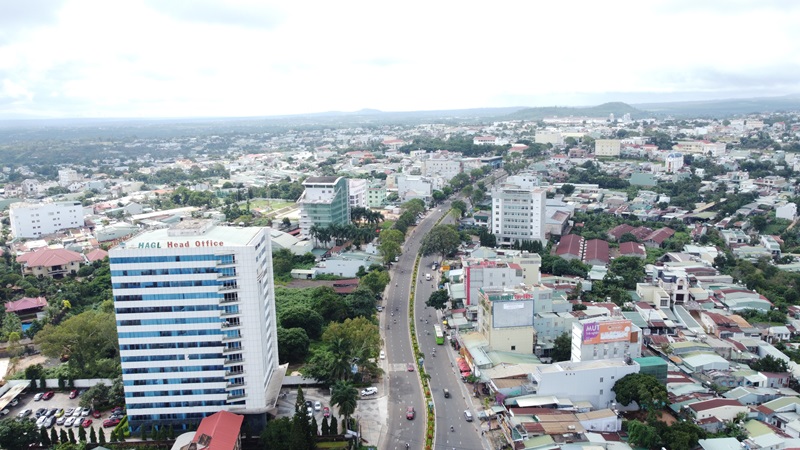 Khu đất thực hiện Dự &aacute;n nằm ngay b&ecirc;n cạnh trụ sở của Tập đo&agrave;n HAGL