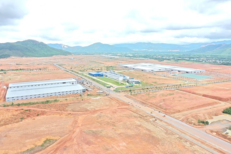 2 năm li&ecirc;n tiếp (2025 v&agrave; 2026), Khu c&ocirc;ng nghiệp Becamex được giao chỉ ti&ecirc;u thu h&uacute;t &iacute;t nhất 20 Dự &aacute;n.