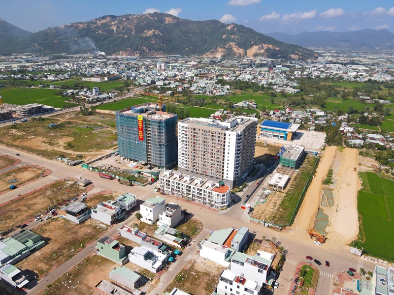 C&ocirc;ng ty cổ phần Đầu tư X&acirc;y dựng v&agrave; Cơ điện IEC c&oacute; th&ocirc;ng b&aacute;o tiếp nhận hồ sơ đăng k&yacute; mua, thu&ecirc; NOXH tại Dự &aacute;n Nh&agrave; ở thuộc quy hoạch Khu thiết chế c&ocirc;ng đo&agrave;n tỉnh B&igrave;nh Định.