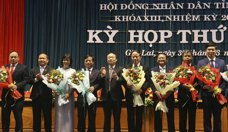 Ra mắt bộ m&aacute;y UBND tỉnh Gia Lai nhiệm kỳ 2026-2031. Ảnh: N.H.