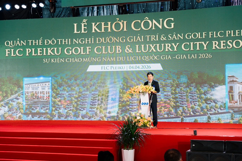 &Ocirc;ng Nguyễn Hữu Quế, Ph&oacute; chủ tịch UBND tỉnh Gia Lai ph&aacute;t biểu tại lễ khởi c&ocirc;ng.