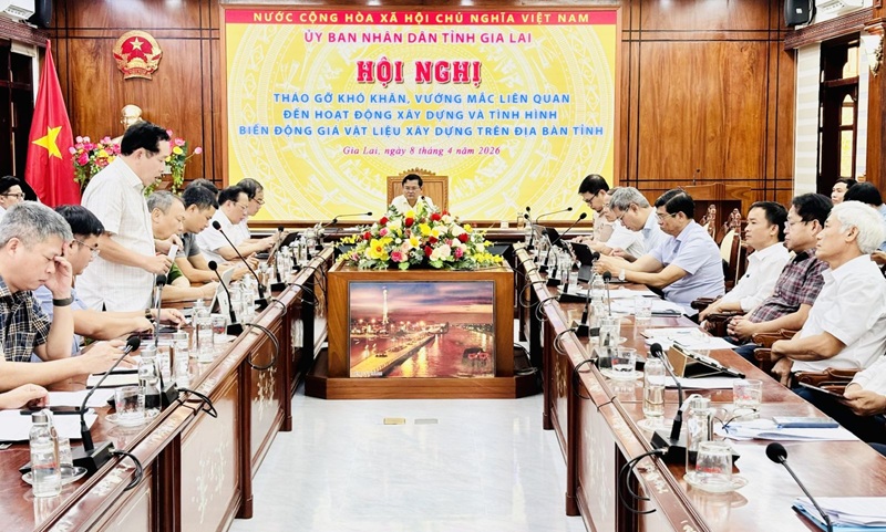 Hội nghị th&aacute;o gỡ kh&oacute; khăn, vướng mắc li&ecirc;n quan đến hoạt động x&acirc;y dựng v&agrave; t&igrave;nh h&igrave;nh biến động gi&aacute; vật liệu x&acirc;y dựng tr&ecirc;n địa b&agrave;n tỉnh