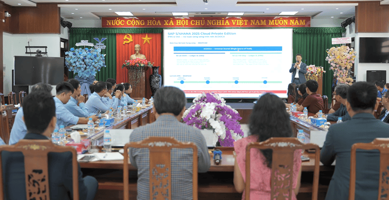 &Ocirc;ng Nguyễn C&ocirc;ng Tẩn, Tổng gi&aacute;m đốc C&ocirc;ng ty Citek giới hiệu về giải ph&aacute;p SAP.