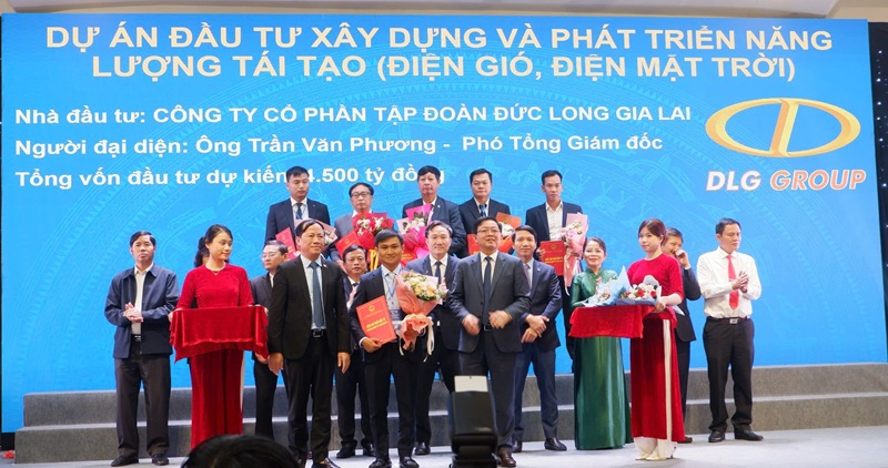 Cuối th&aacute;ng 3/2025, C&ocirc;ng ty cổ phần Tập đo&agrave;n Đức Long Gia Lai nhận bản ghi nhớ đầu tư 4 Dự &aacute;n năng lượng t&aacute;i tạo.