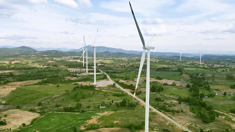 Dự án Nhà máy Điện gió Yang Trung, một trong hai dự án điện gió đã hoàn thành vào năm 2021, nhưng chưa được vận hành thương mại do gặp vướng mắc tại tỉnh Gia Lai.