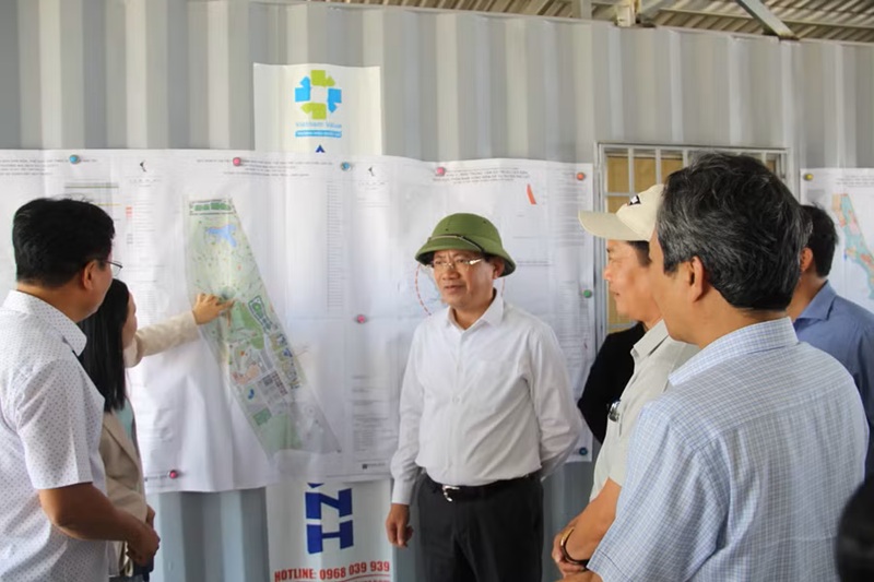 Ngày 2/8/2026, ông Phạm Anh Tuấn, Chủ tịch UBND tỉnh Gia Lai nghe chủ đầu tư báo cáo tiến độ thực hiện Dự án Khu văn hóa, thể dục thể thao, vui chơi giải trí kết hợp thương mại, dịch vụ, du lịch 1