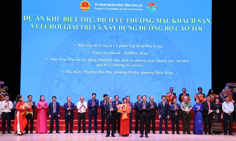 Dự &aacute;n cao tốc Pleiku - Lệ Thanh l&agrave; 1 trong 4 Dự &aacute;n được UBND tỉnh Gia Lai trao bi&ecirc;n bản ghi nhớ hợp t&aacute;c đầu tư với Tập đo&agrave;n Đức Long gia Lai v&agrave;o ng&agrave;y 28/3/2026.