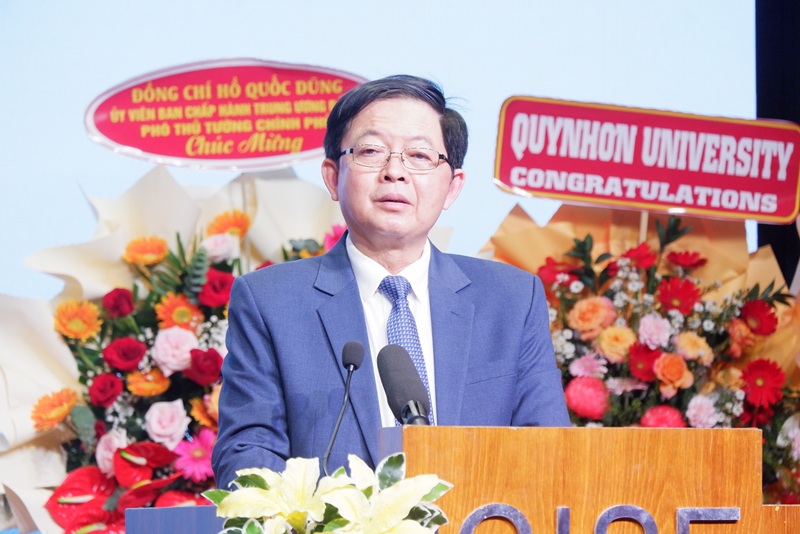 Ph&oacute; thủ tướng Hồ Quốc Dũng nhấn mạnh Đối với c&aacute;c quốc gia đang ph&aacute;t triển, giảm ph&aacute;t thải kh&iacute; nh&agrave; k&iacute;nh kh&ocirc;ng thể t&aacute;ch rời y&ecirc;u cầu tăng trưởng, bảo đảm an ninh năng lượng, an ninh lương thực, an ninh nguồn nước v&agrave; ổn định kinh tế - x&atilde; hội