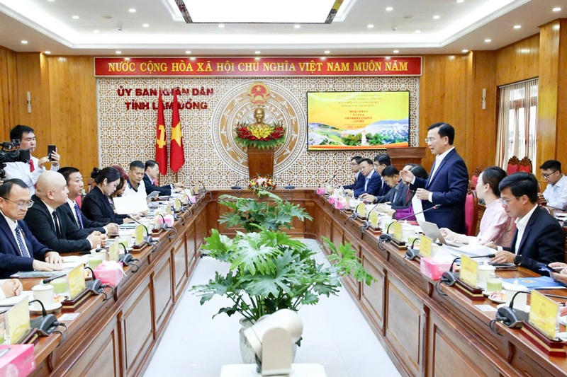 Lãnh đạo tỉnh Lâm Đồng làm việc với đoàn doanh nghiệp tỉnh Hà Nam (Trung Quốc) về định hướng hợp tác đầu tư.