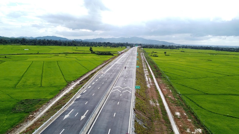 Dự &aacute;n gi&uacute;p tỉnh Đắk Lắk thu h&uacute;t đầu tư v&agrave;o n&ocirc;ng nghiệp, c&ocirc;ng nghiệp chất lượng cao v&agrave; du lịch.