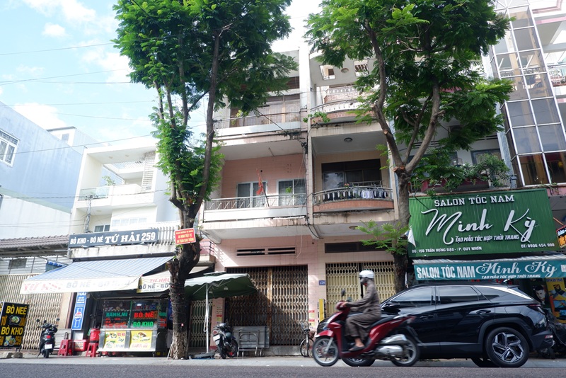 cơ sở nh&agrave; đất tại số 160 đường Trần Hưng Đạo ( trụ sở của Li&ecirc;n đo&agrave;n Thuyền m&aacute;y thể thao Việt Nam) 