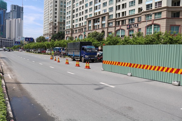 Tiến độ thi trường nâng cấp, sửa chữa đường Nguyễn Hữu Cảnh hiện đang rất chậm