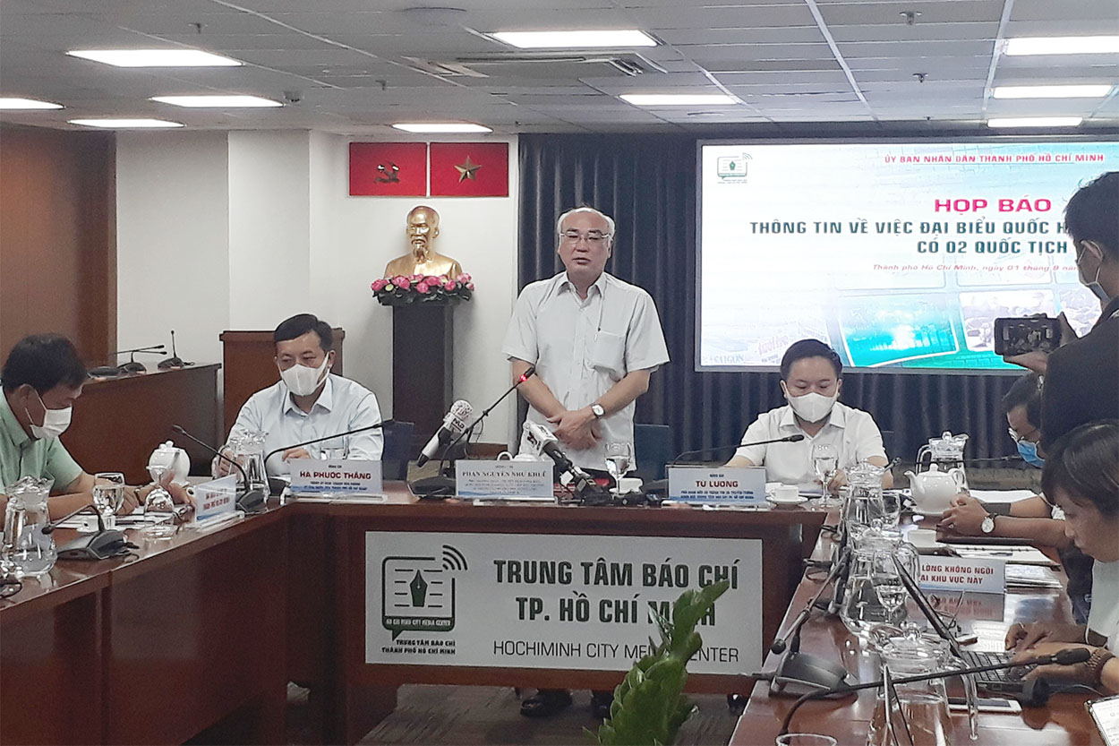 Ông Phan Nguyễn Như Khuê, Trưởng ban Tuyên giáo Thành ủy TP.HCM thông tin tại buổi họp ngày 1/9