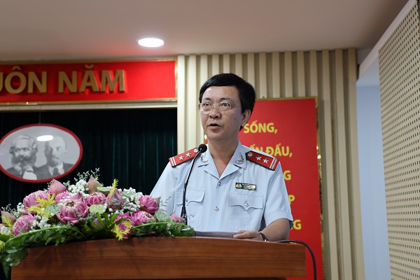 ông Lý Thanh Long, Chánh thanh tra Sở xây dựng TP.HCM báo cáo tại Hội nghị (Ảnh: Khang Minh)