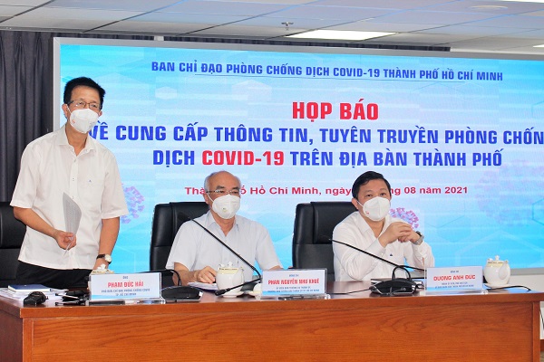 Ông Phạm Đức Hải, Phó Ban chỉ đạo phòng, chống dịch Covid-19 TP.HCM thông tin tại buổi họp