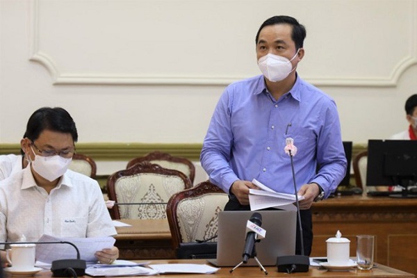 Ông Bùi Tá Hoàng Vũ, Giám đốc Sở Công Thương TP.HCM phát biểu tại cuộc họp. (Ảnh: TTBC)