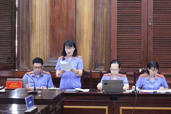 Đại diện Viện Kiểm sát nhân dân TP.HCM thực hành quyền công tố và kiểm sát các hoạt động tư pháp tại phiên tòa