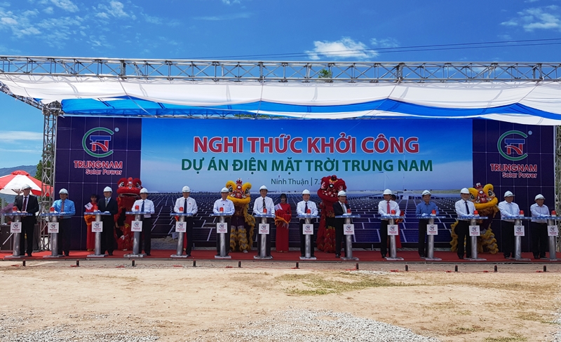 Ninh Thuận vừa khởi công Dự án Nhà máy điện mặt trời của tập đoàn Trung Nam vào tháng 7 vừa qua