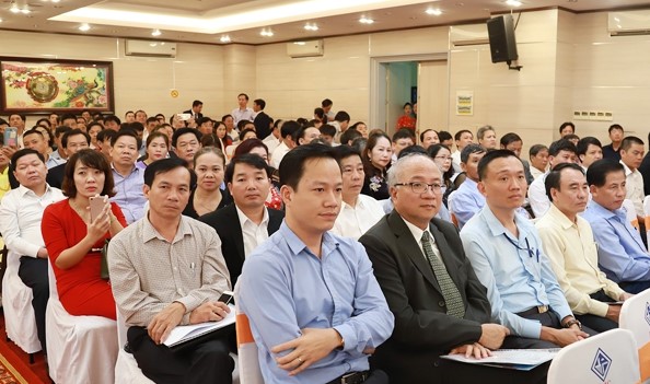 Khoảng 200 doanh nghiệp đang đầu tư vào Hà Tĩnh đã 