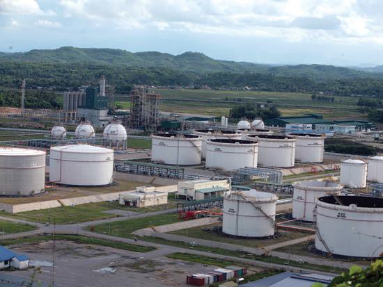 Petrolimex xin dừng đại Dự án Lọc hóa dầu tại khu vực Nam Vân Phong để dồn vốn kết hợp với EVN thực hiện Dự án khác ngay trên phần đất đã được cấp cho Dự án Lọc hóa dầu trước đó