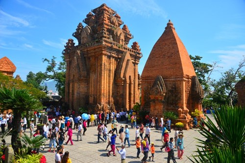 Nha Trang vốn là thành phố biển nổi tiếng với văn hóa đa dạng, địa điểm du lịch hấp dẫn của Việt Nam