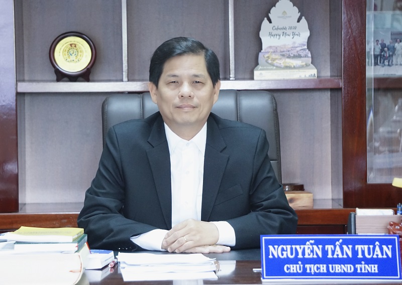 Chủ tịch UBND tỉnh Khánh Hòa Nguyễn Tấn Tuân