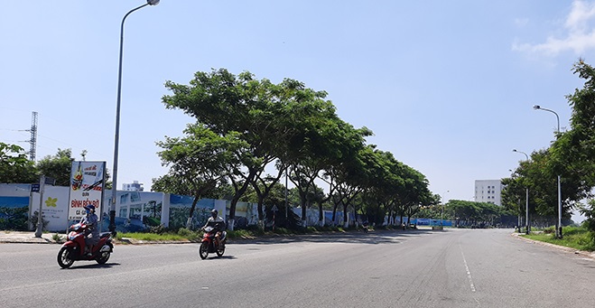 Tổ hợp dịch vụ pháo hoa quốc tế Đà Nẵng tại phường Mỹ An, quận Ngũ Hành Sơn là 1 trong 10 Dự án, khu đất được đưa vào kế hoạch đấu giá chuyển quyền sử dụng đất năm 2020 để thu hút đầu tư.