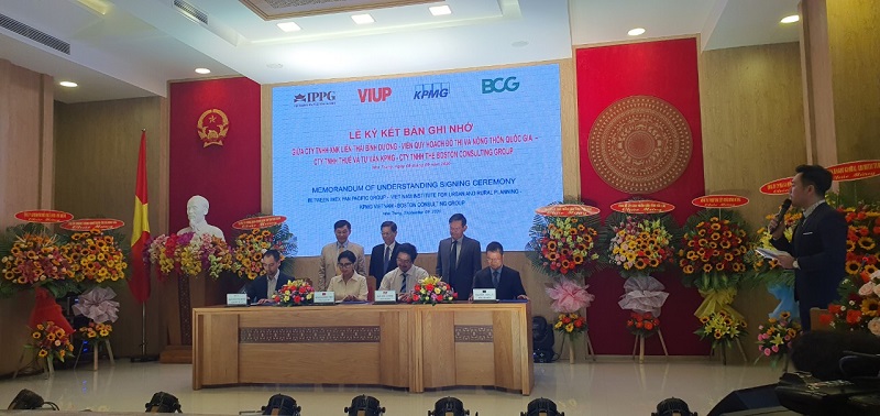 Lễ ký kết chính thức Bản ghi nhớ về việc hợp tác, xúc tiến đầu tư phát triển Khu kinh tế Vân Phong giữa UBND tỉnh Khánh Hòa và Công ty TNHH Xuất nhập khẩu Liên Thái Bình Dương