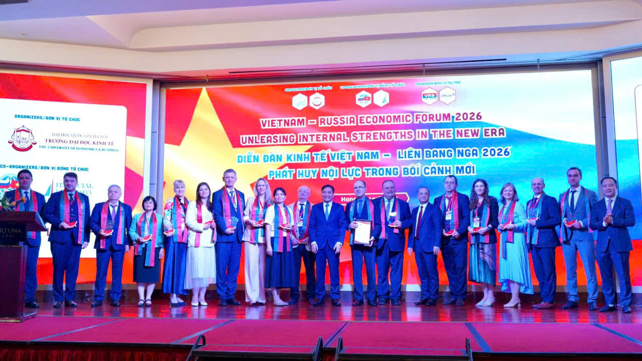 z7704939197377_7839f8442aa418db9939ebbc00ce59ca.jpg z7704939197377_7839f8442aa418db9939ebbc00ce59ca.jpg