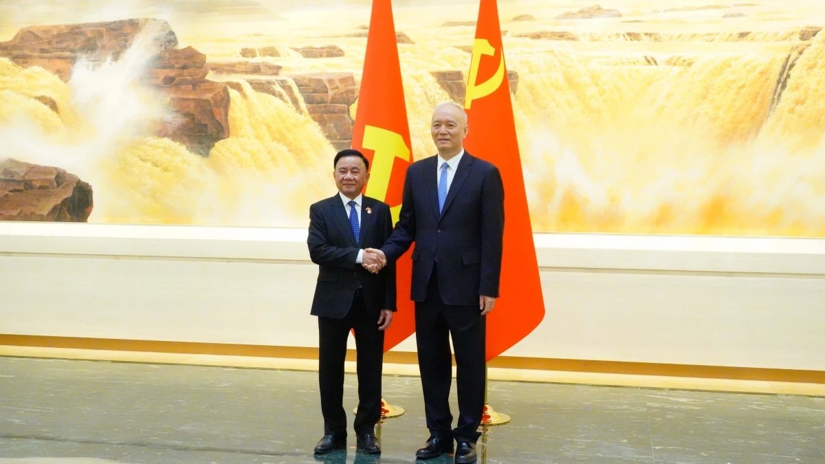 cam_tu_11.jpg cam_tu_11.jpg