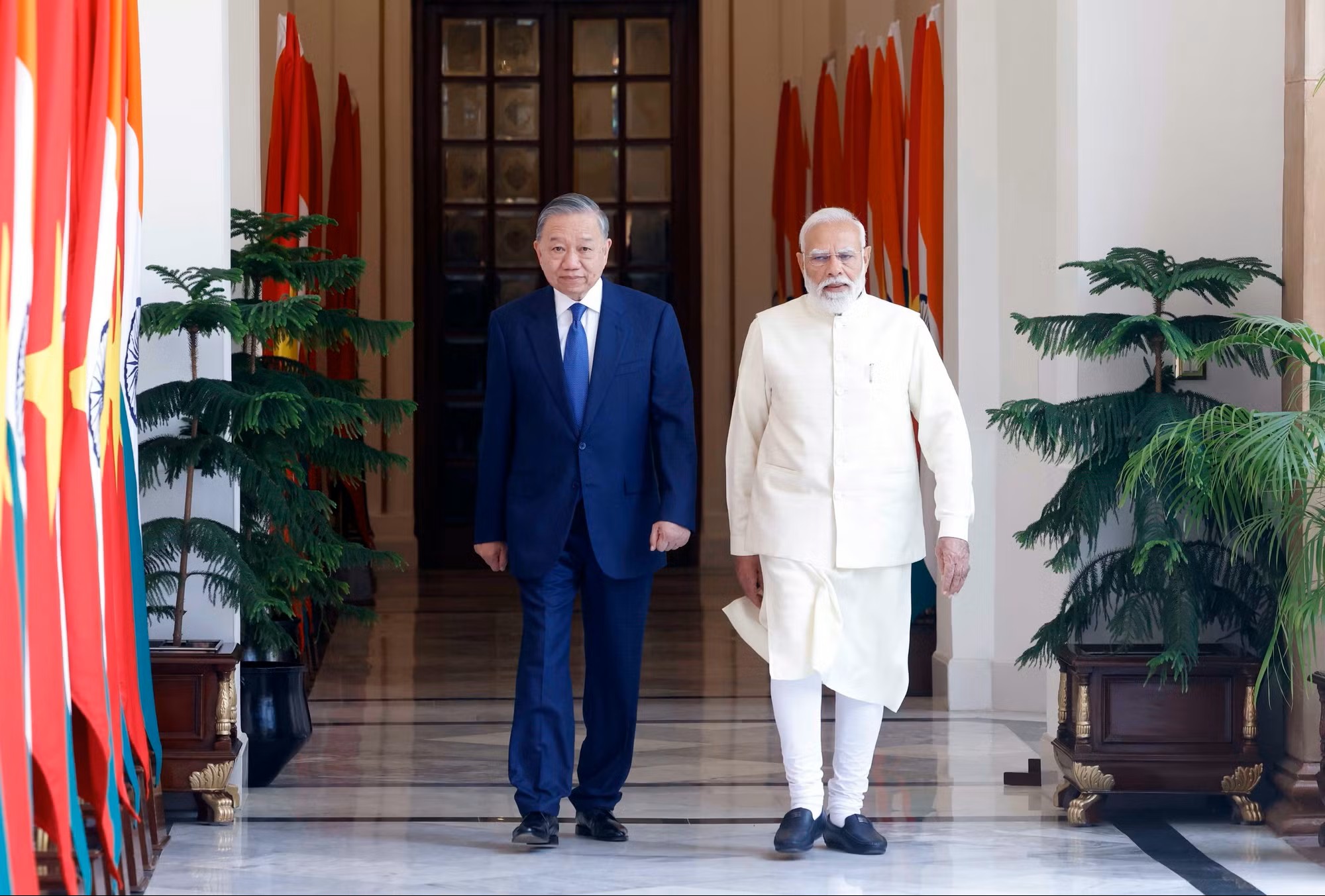 vna-potal-tong-bi-thu-chu-tich-nuoc-to-lam-va-thu-tuong-an-do-narendra-modi-gap-hep-8744129.jpg