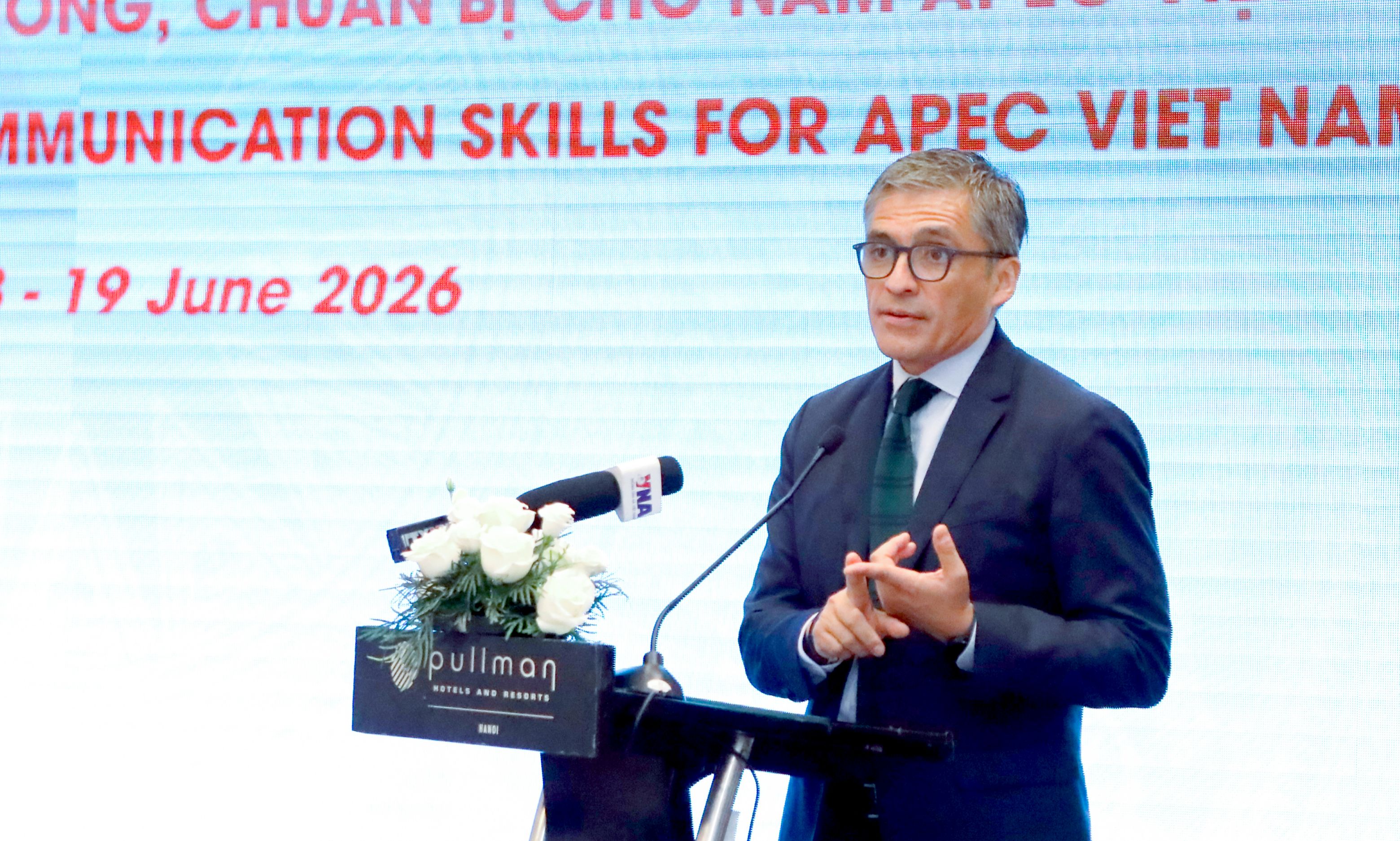 Gi&aacute;m đốc Bộ phận Truyền th&ocirc;ng v&agrave; Quan hệ c&ocirc;ng ch&uacute;ng Ban Thư k&yacute; APEC quốc tế Fernando Salas.jpg