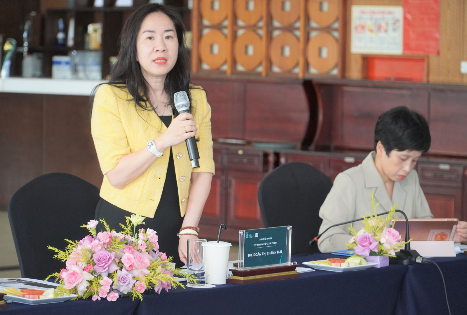 Ba Thanh Mai UBKT quoc Hoi.jpg