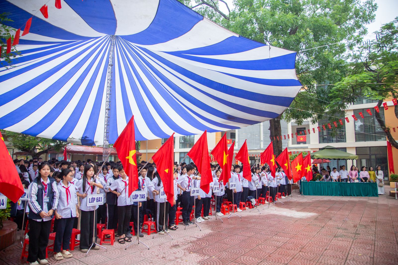 5J6A1832 (1).jpg 5J6A1832 (1).jpg