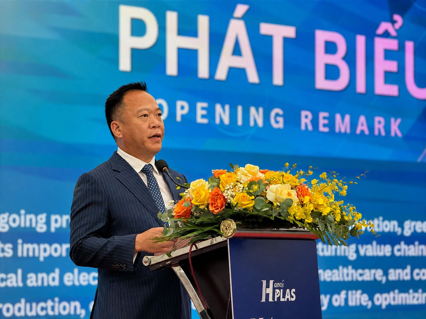 dinhducthang.jpg dinhducthang.jpg