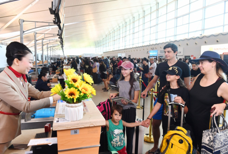 Cảng h&agrave;ng kh&ocirc;ng quốc tế Ph&uacute; Quốc.jpg