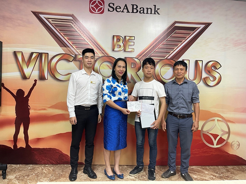 Anh 3_Em Tran The Khoi.jpg