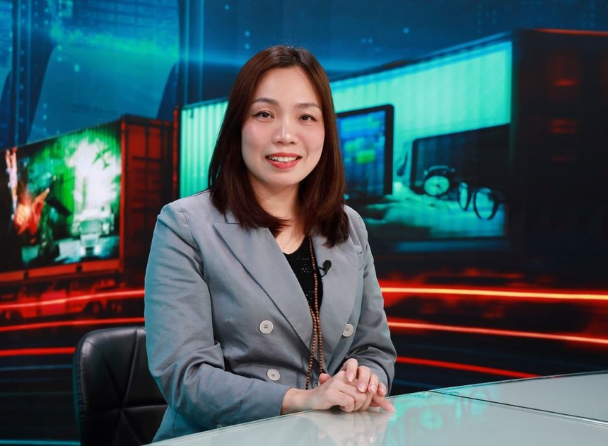 08-5752-6877.jpg 08-5752-6877.jpg