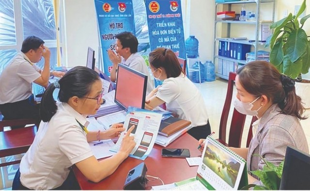 nganh-thue-ra-toi-hau-thu-cam-cung-cap-phan-mem-van-hanh-hai-so-ke-toan1775182408-3491.jpg nganh-thue-ra-toi-hau-thu-cam-cung-cap-phan-mem-van-hanh-hai-so-ke-toan1775182408-3491.jpg