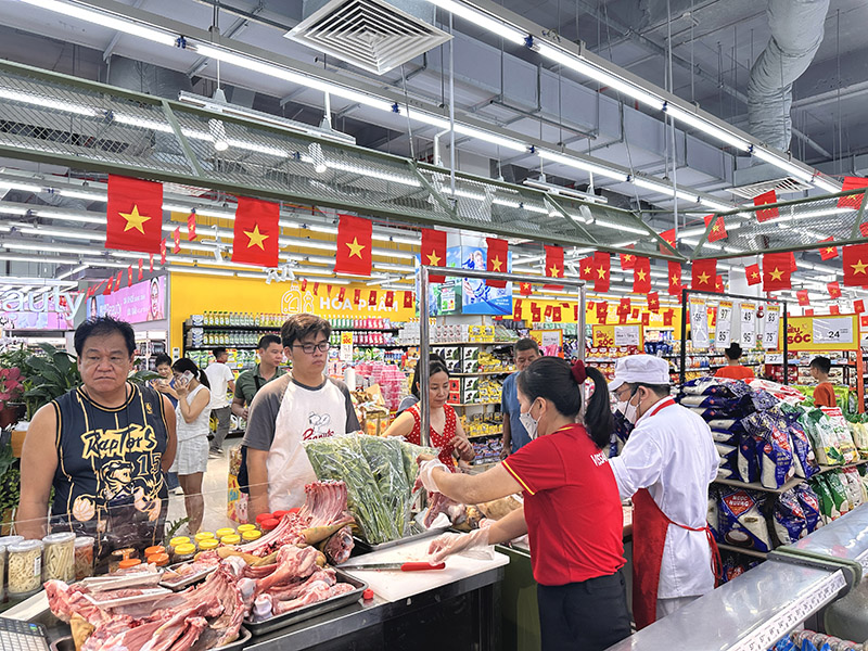 WinMart cung ứng hàng hóa đa dạng, giá cả ổn định.JPG