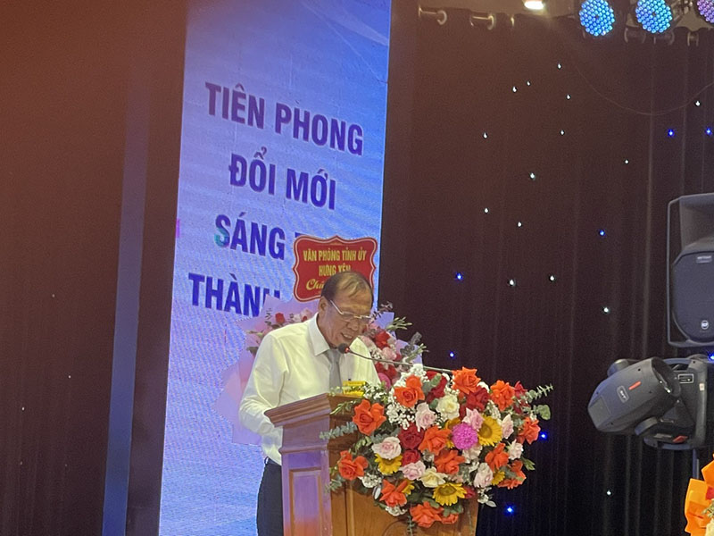 1,Chủ tịch Hội nước sạch Hưng Yên Hoàng Quốc Lập.jpg 1,Chủ tịch Hội nước sạch Hưng Yên Hoàng Quốc Lập.jpg