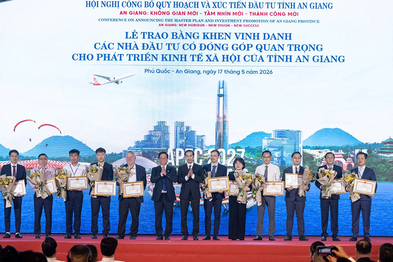 H3.jpg H3.jpg