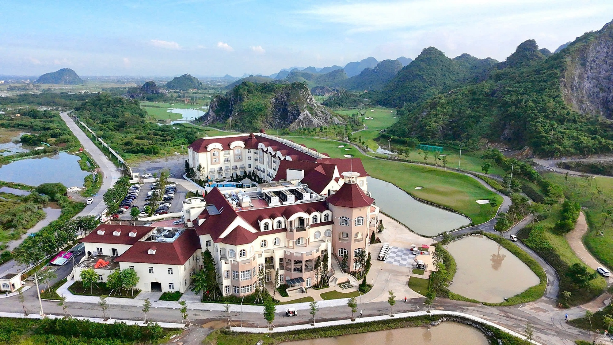 04 Legend Valley Ninh B&igrave;nh.jpeg
