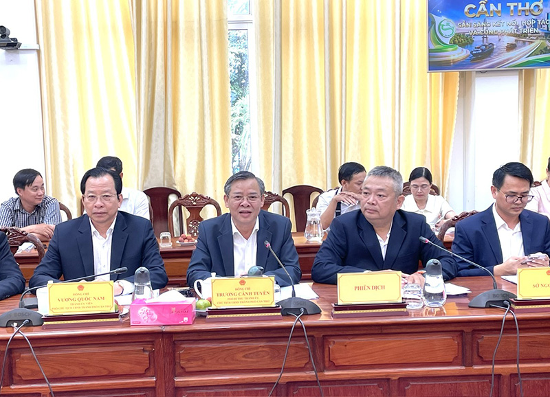 Chủ tịch UBND TP. Cần Thơ Trương Cảnh Tuy&ecirc;n.jpg