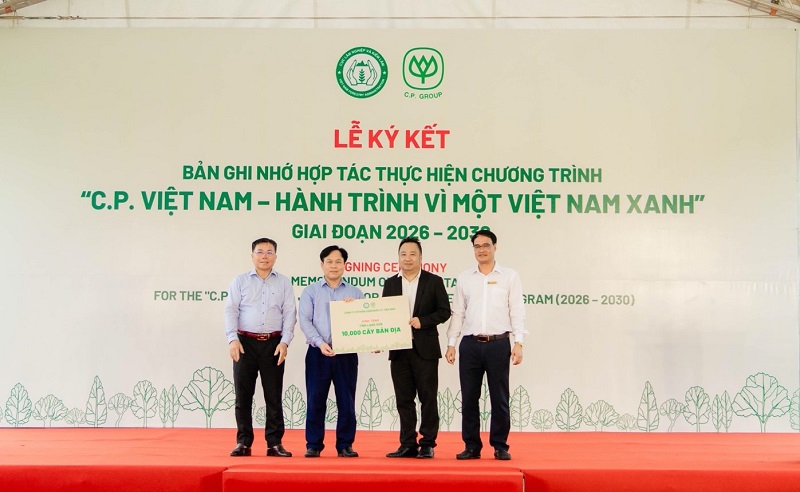 CP VN.jpg