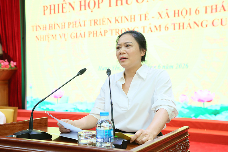 L&atilde;nh đạo x&atilde; Vũ Thư ph&aacute;t biểu thảo luận tại Phi&ecirc;n họp_.jpg