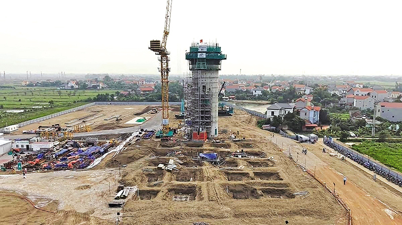 Trang5-Thi c&ocirc;ng Đ&agrave;i kiểm so&aacute;t kh&ocirc;ng lưu của Cảng h&agrave;ng kh&ocirc;ng quốc tế Gia B&igrave;nh.jpg