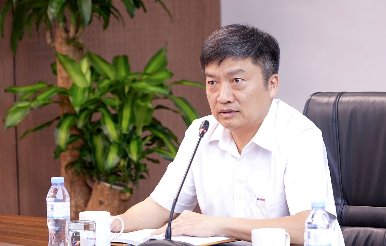 khoa1.jpg khoa1.jpg