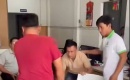 Bình Dương: Bắt 'nóng' kẻ mang sổ đỏ giả đi bán ngay tại phòng công chứng 
