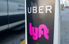 Uber, Lyft chi 328 triệu USD để dàn xếp kiện tụng